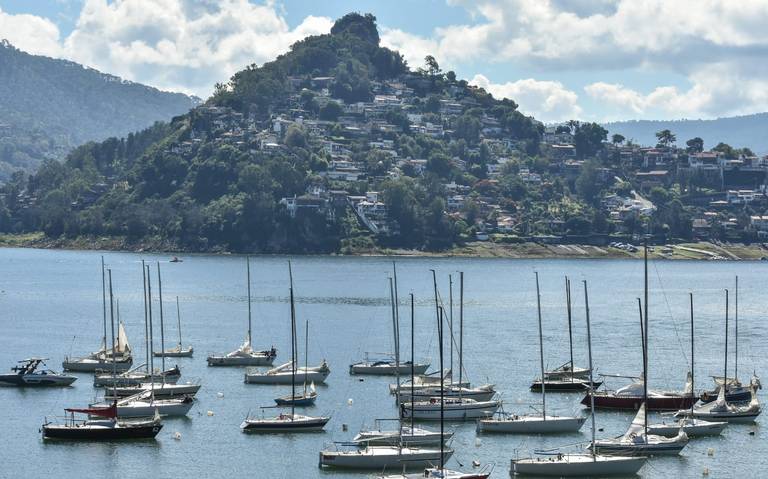 Veleristas celebran 70 aniversario de navegación en Valle de Bravo - El Sol  de Toluca | Noticias Locales, Policiacas, sobre México, Edomex y el Mundo