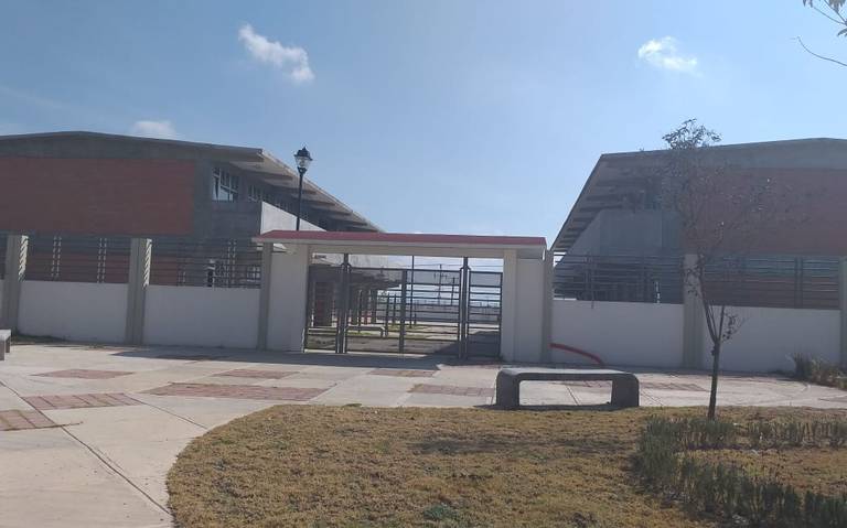 Exigen entrega de escuelas en unidad habitacional de Temoaya - El Sol de  Toluca | Noticias Locales, Policiacas, sobre México, Edomex y el Mundo