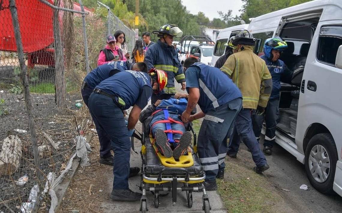 Chocan dos combis en Atizapán; reportan 8 lesionados - El Sol de Toluca ...