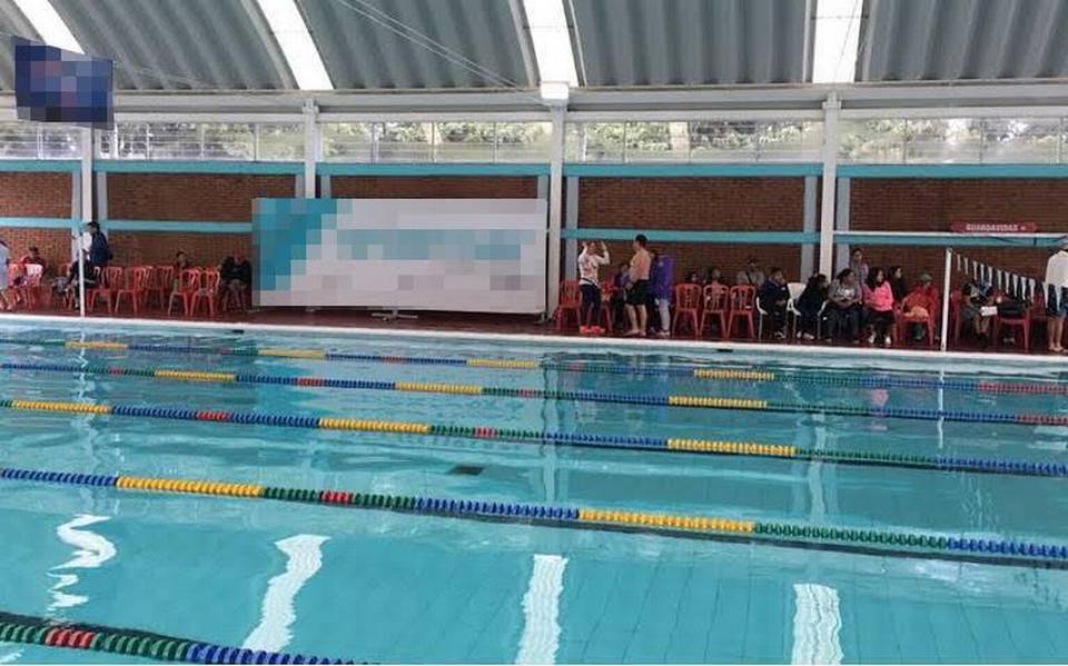 Se ahoga maestro de natación en alberca de Metepec - El Sol de Toluca |  Noticias Locales, Policiacas, sobre México, Edomex y el Mundo