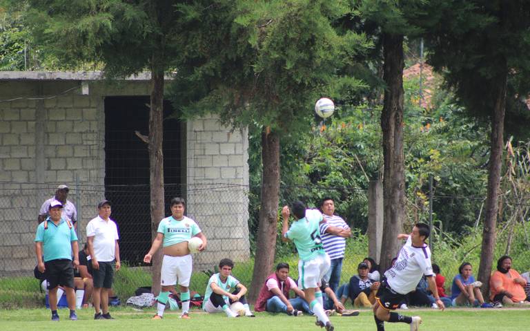 Leones Negros continúa escalando posiciones rumbo a las finales de la Liga  Premier de Valle de Bravo - El Sol de Toluca | Noticias Locales,  Policiacas, sobre México, Edomex y el Mundo