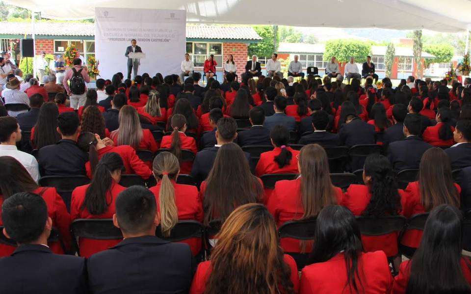 Escuela Normal “Profesor Lauro Rendón Castrejón” rinde homenaje a ex líder del  SMSEM - El Sol de Toluca | Noticias Locales, Policiacas, sobre México,  Edomex y el Mundo