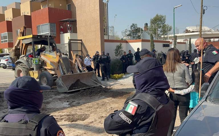 Enfrentamiento entre pobladores y policías municipales deja varios  lesionado en Texcoco - El Sol de Toluca | Noticias Locales, Policiacas,  sobre México, Edomex y el Mundo