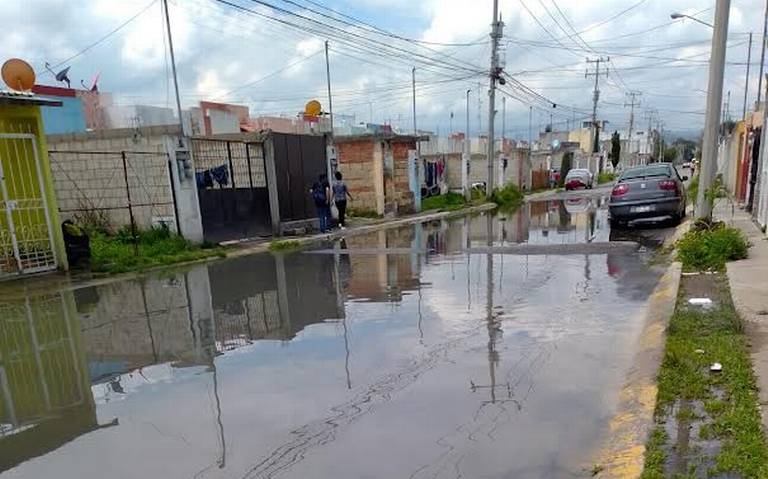 Vecinos del desarrollo habitacional Valle del Nevado llevan semanas entre  charcos y casas inundadas - El Sol de Toluca | Noticias Locales,  Policiacas, sobre México, Edomex y el Mundo