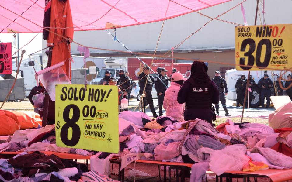 Retiran a ambulantes que vendían ropa usada en San Lorenzo Tepaltitlán - El  Sol de Toluca | Noticias Locales, Policiacas, sobre México, Edomex y el  Mundo