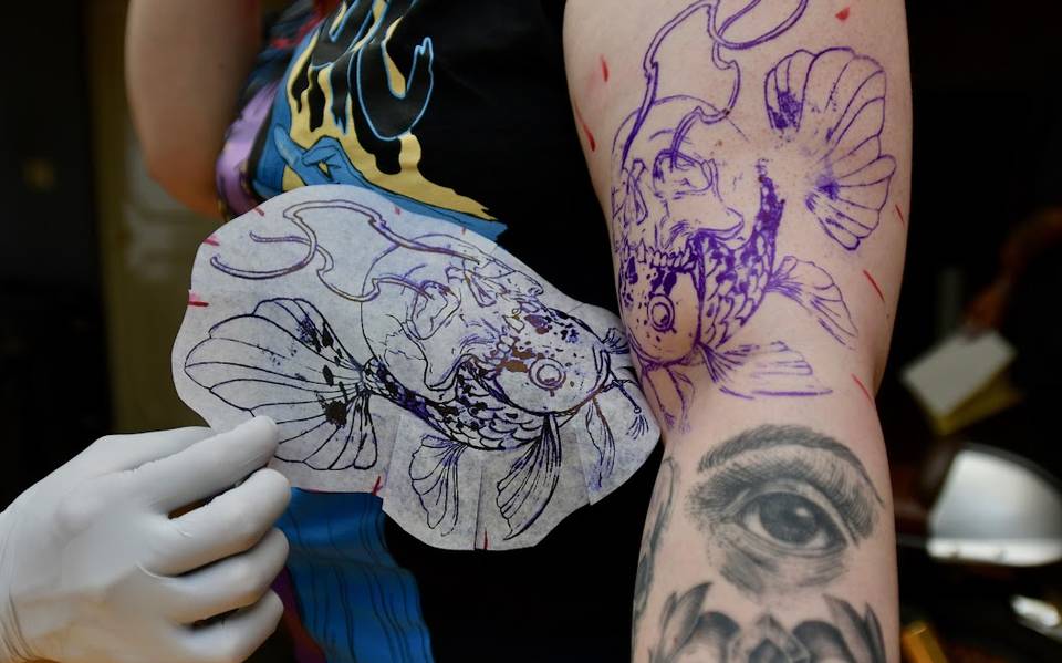 Tatuajes y perforaciones; siguen modas de los influencer - El Sol de Toluca  | Noticias Locales, Policiacas, sobre México, Edomex y el Mundo